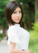 秋川悠里