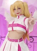 Hitomi Kadorin