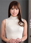 Maki Ozawa
