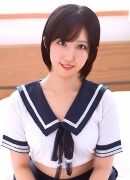 白花まなみ