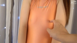 [9999]競泳水着美女を乳首くすぐり責めしてみたら超嬉しそう...