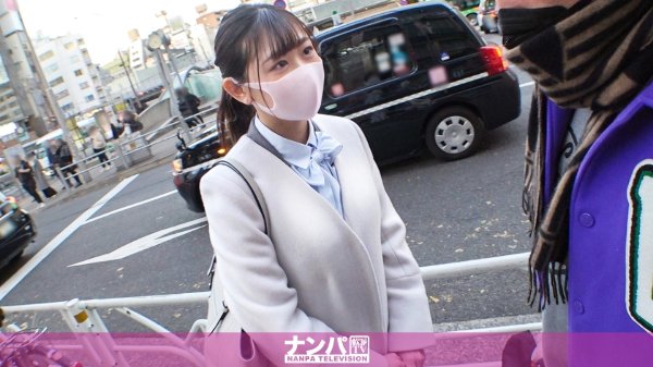 认真调情,第一枪。 1953年,一位相貌谦虚的姐姐下班回家途中被一辆搭车所困!果然,推无力,脱掉了!与看似安静的气氛相反,令人发指的胸部!丰满的乳晕,有血管,胸前还有性感的痣!摇晃淫奶Brun Brun 和Iki! ! MG更多