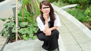 [素人]欲求不満な人妻の痴態
