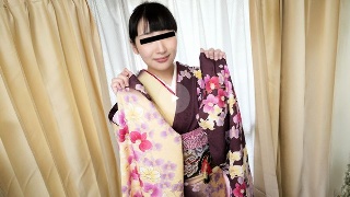 [素人]A girl with soft big breasts i...