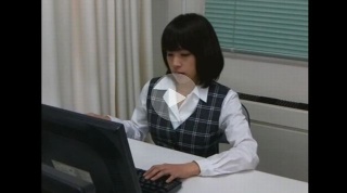 [素人]セクハラ株式会社 そこら中に仕掛けられたカメラで女...
