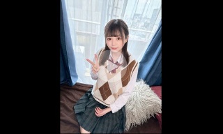 [素人]”芸能スクール在籍” 超清純派18歳美女 危険日ピル無しガチ...
