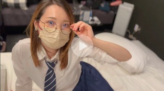 [素人]本物グラビアアイドルを撮影のついでにハメ撮りして中出し - ...