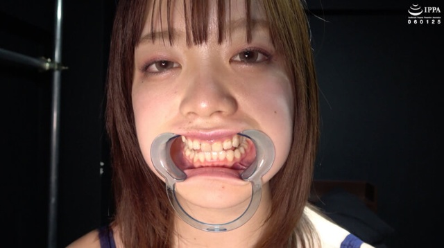 Popular actress Riko Hashimoto's teeth, mouth, tongue tongue observation play! ! !