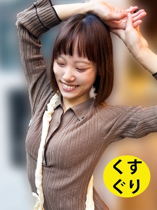 [素人]Hatsumi-chan是一家有机超市的工人，在街角上呼唤我...