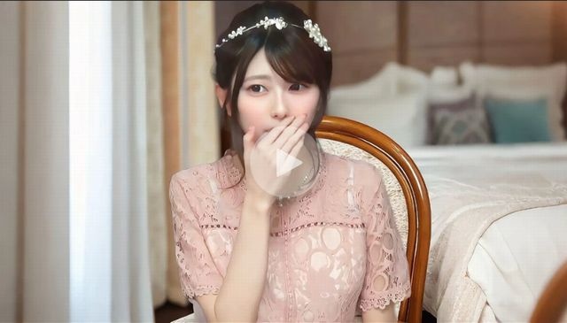 [Massive squirting] A huge flood of 1000ml! A 19-year-old who won the Grand Prix for the overwhelming No. 1 victory at the Miss Contest. A huge fountain squirting that breaks through the limit. Shocking creampie footage at the end of the ceremony. - Amateur