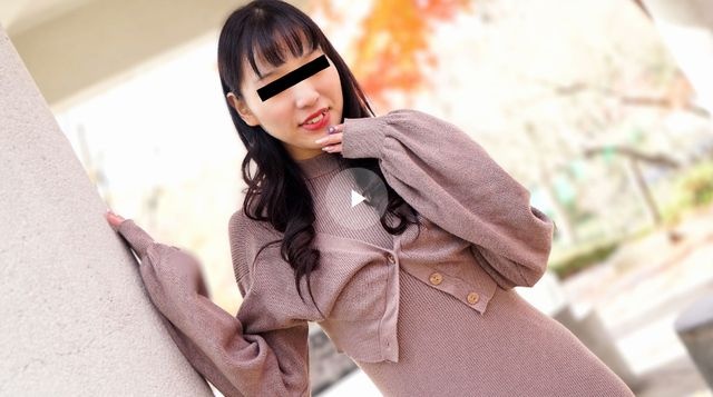 A prank and a 3P with a girl with cute double teeth! Two consecutive creampies!