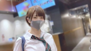 [素人]【正版Z世代】18岁巨乳H罩杯制服。原始插入和体内射精，导致...