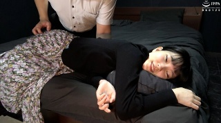 [伊織ひなの]「大人しそうに見えて実はドMなひなのちゃんのくすぐ...