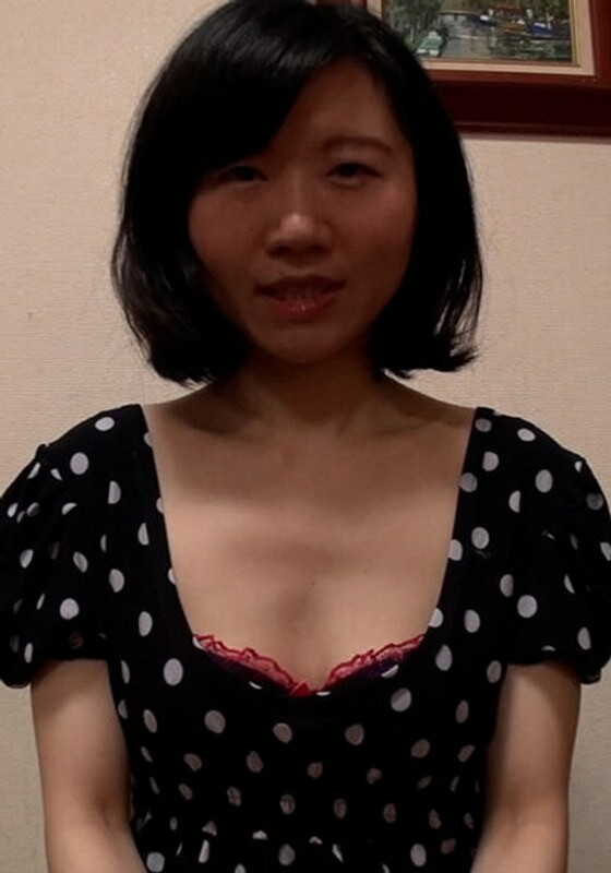 男優さんとエッチがしたくてAVに応募してきた童顔熟女の変態交尾!