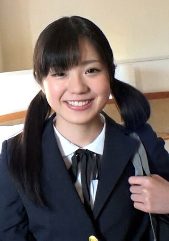 在酒店与黑发双马尾美女的制服角色扮演性爱！穿着制服，你对性的敏感度会加倍！兴奋程度是MAX！