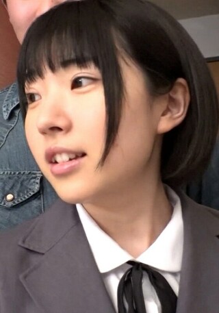 [素人]20歳の美○女とホテルで制服コスプレSEX！うぶな...