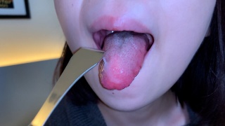 [香椎佳穂]香椎佳穂の濃厚淫美な舌磨き