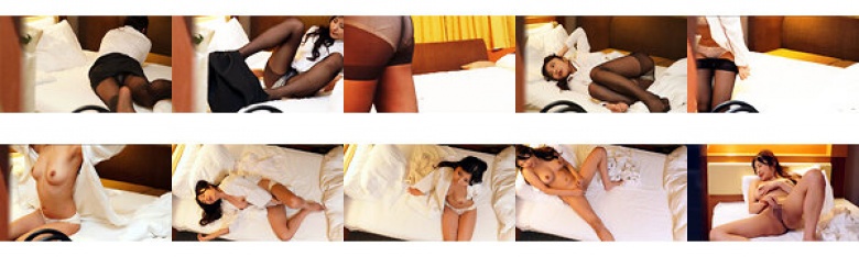 Secret masturbation at a hotel on a business trip - office lady exposing her sexual desire #7:Image