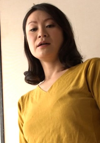 [9999]寝ても覚めても息子のデカチンが気になる母！！オナニ...