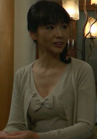 [9999]童貞の息子が熟女デリヘルを呼ぶと…まさかの母が！？