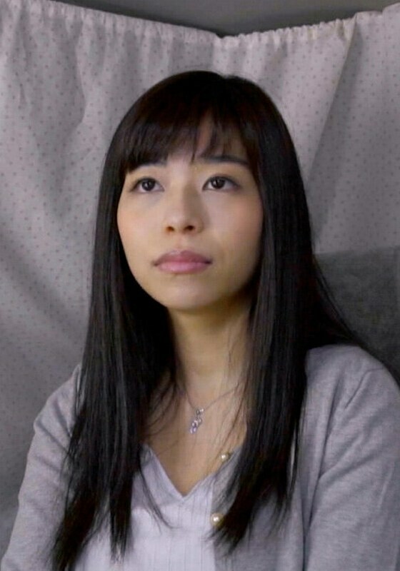 结婚3年,黑长发,利落气息,27岁少妇的夜生活! ?本来是要回答问卷的,但不知不觉间,我感觉到了,收到了一个让我无法抗拒的成熟身体!